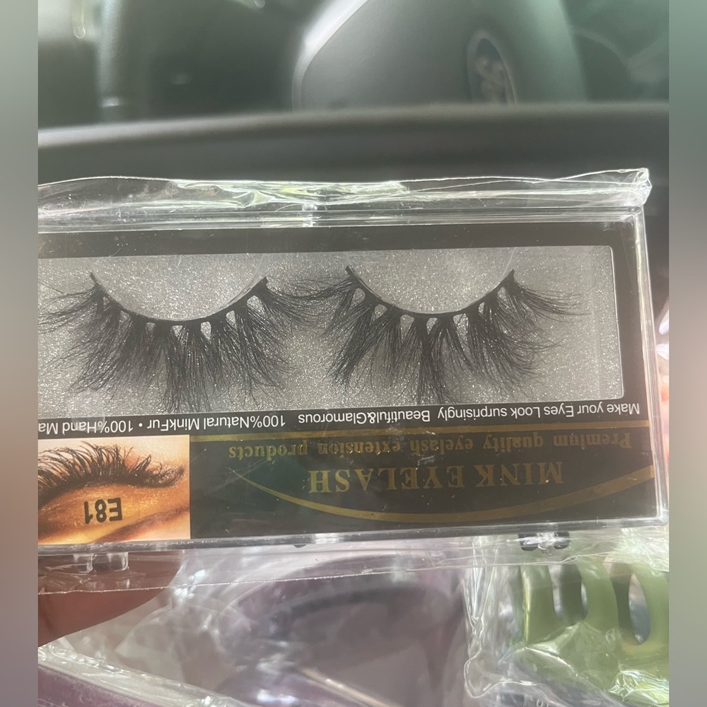 Eyelashes